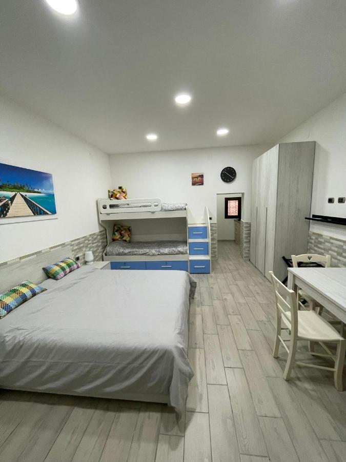 Casa Vacanze Luisa Nápoles Exterior foto