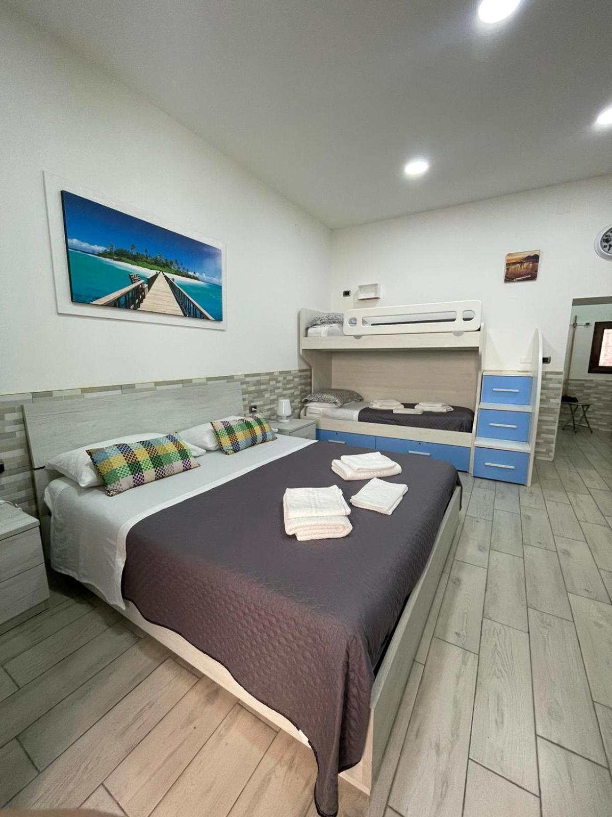 Casa Vacanze Luisa Nápoles Exterior foto